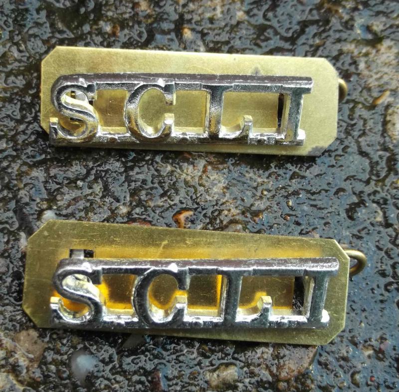 British Army Somerset & Cornwall Light Infantry SCLI Shoulder Titles Pair