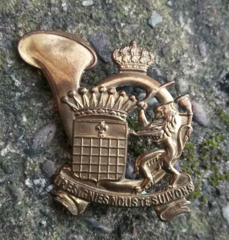 Belgian Army 2nd Chasseurs Regiment Cap Badge Belgium