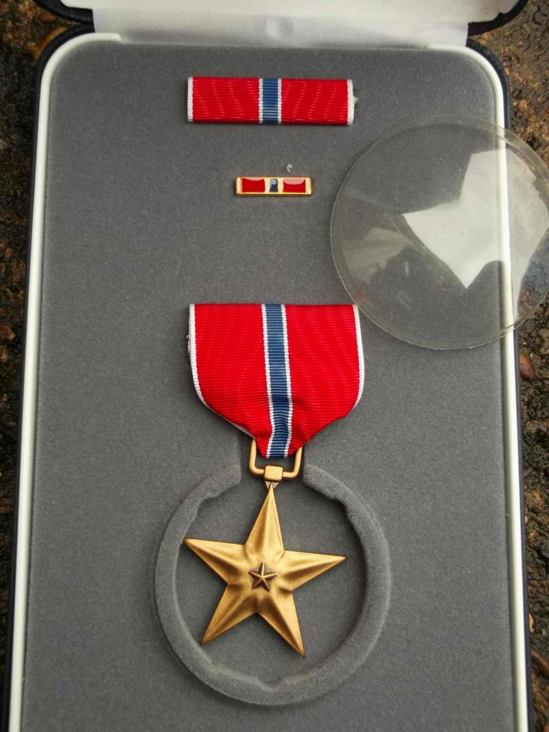 USA Bronze Star Medal in Case United States Armed Forces