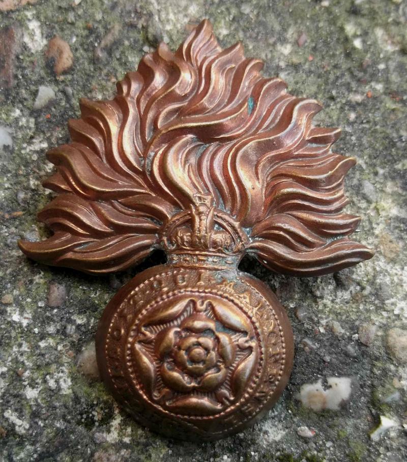 British Army Royal Fusiliers Brooched Cap Badge