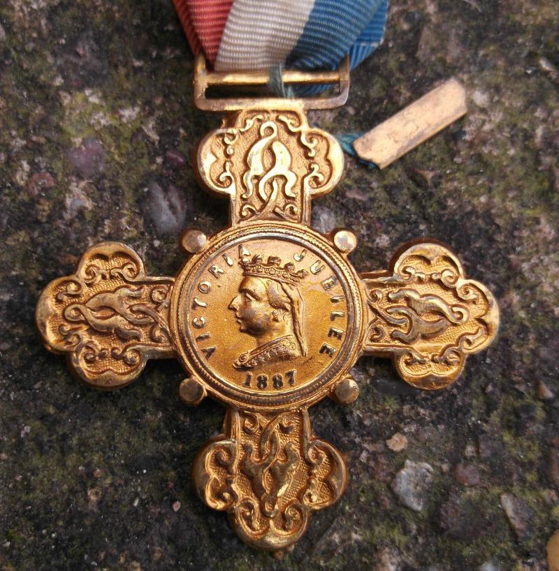 British Queen Victoria Jubilee Medal 1887 Commemorative Cross