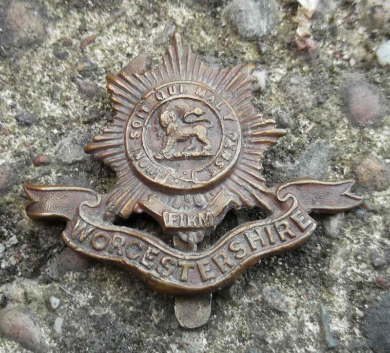 British Army WW1 Worcestershire Regiment Cap Badge Great War