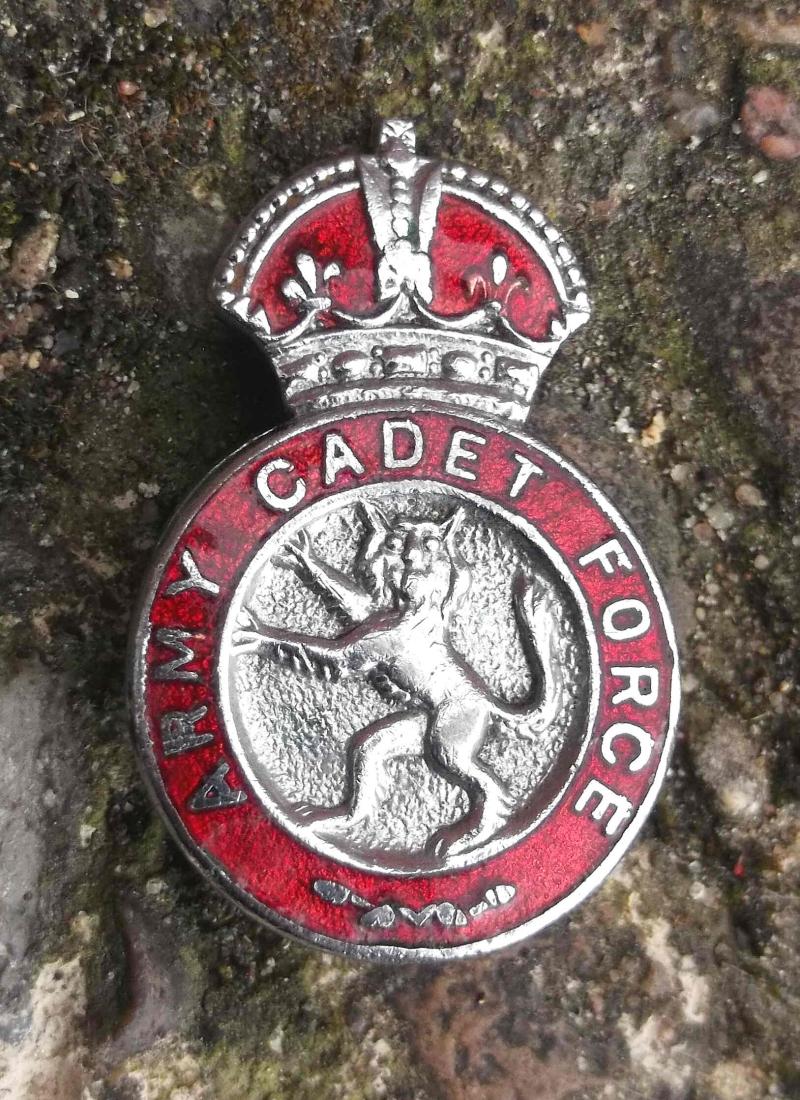 British WW2 Army Cadet Force ACF Enamel Lapel Badge