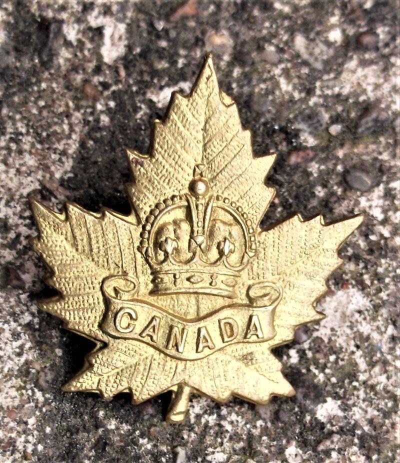 Canadian Army Overseas WW2 Collar Badge CEF Canada