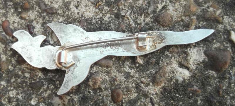 Vintage White Metal Kris Dagger Shaped Brooch