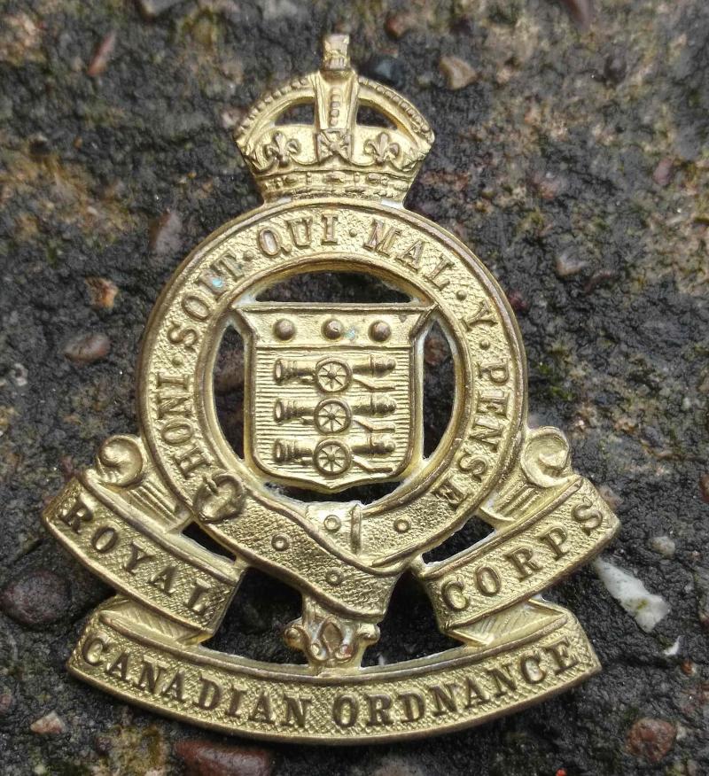 Royal Corps of Canadian Ordnance Cap Badge Kings Crown