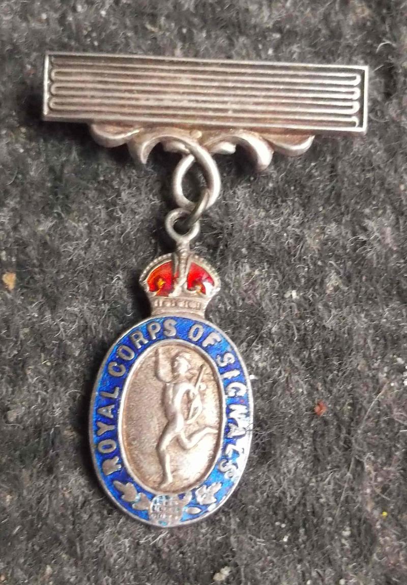 British Army Sweethearts Silver Pin Brooch Royal Corps of Signals