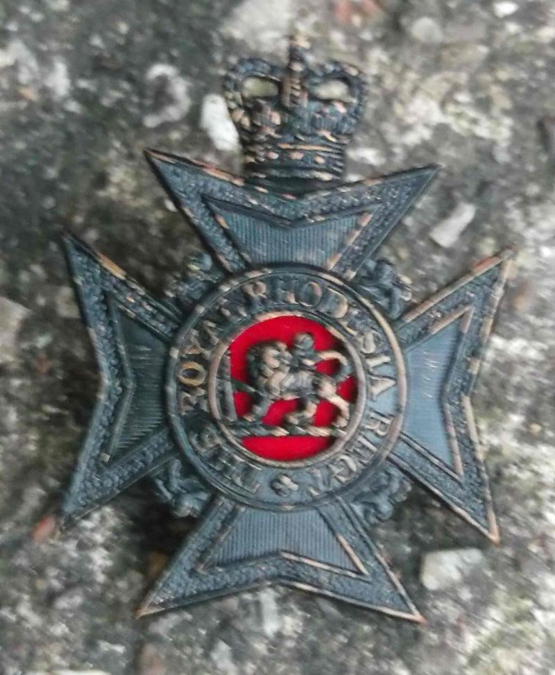 Royal Rhodesian Army Cap Badge EIIR Rhodesia