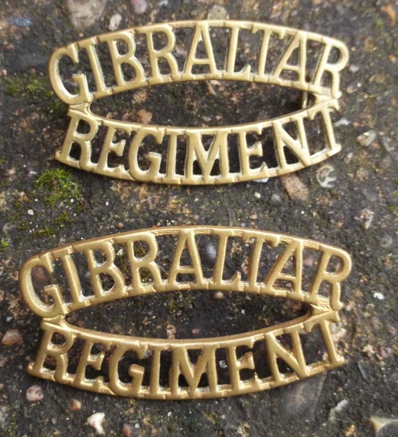 British Army Gibraltar Regiment Shoulder Title Badges Pair