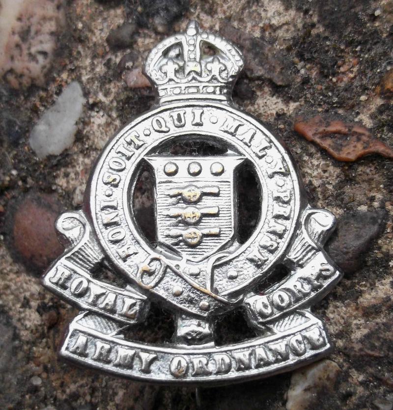 British Royal Army Ordnance Corps Veterans Lapel Badge WW2