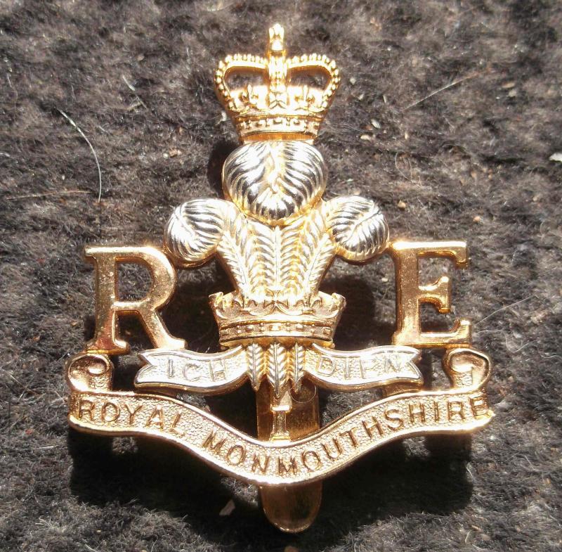 British Army Royal Monmouthshire Engineers Cap Badge