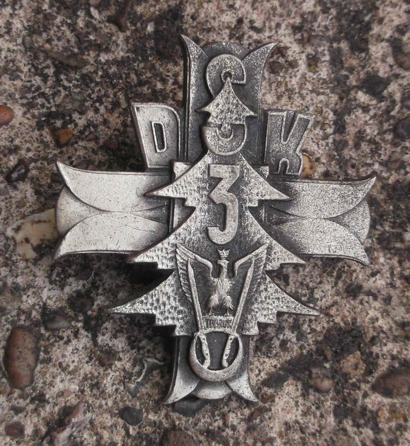 Polish WW2 Army 3rd Carpathian Rifle Division Badge