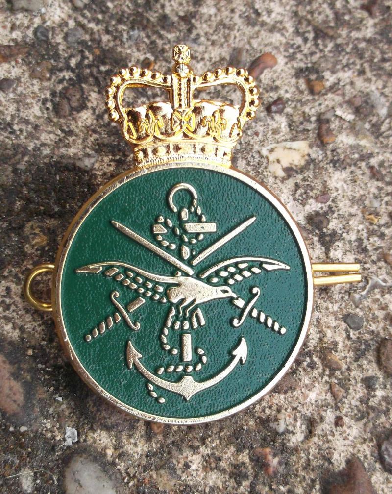 British MOD Mesengers Badge EIIR Ministry of Defence