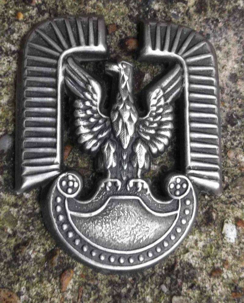 Polish Airforce Officer Communist Era Cap Badge Poland