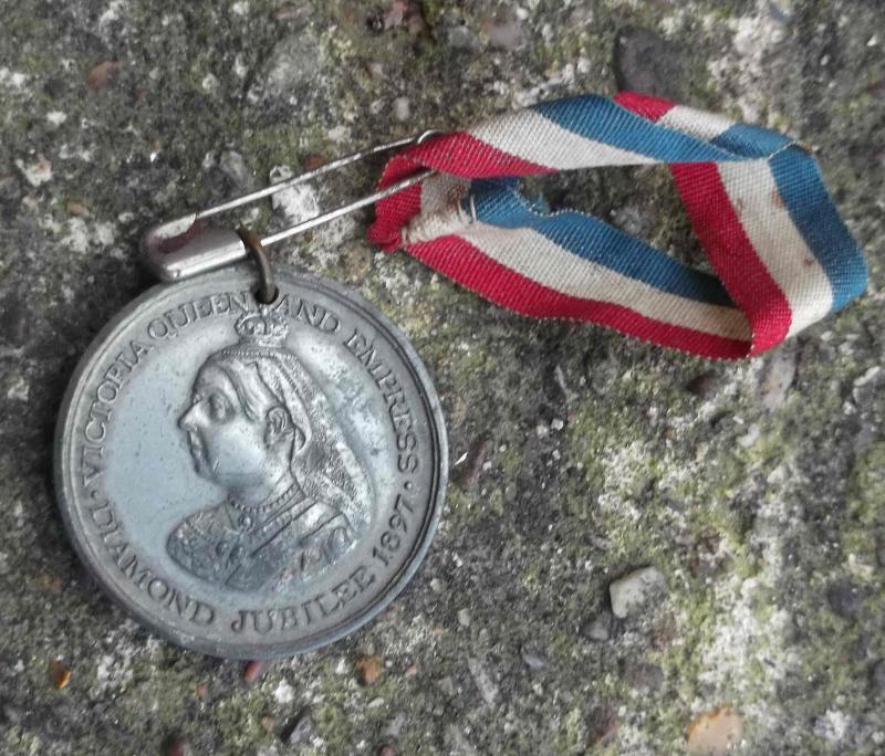 British Queen Victoria Memorial Medallion Diamond Jubilee