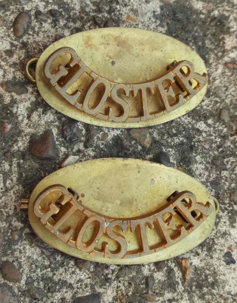 British Army Gloucestershire Regiment Gloster Shoulder Titles Pair
