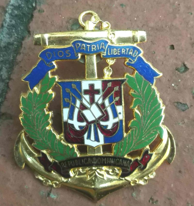 Vintage Dominican Republic Navy Officers Cap Badge