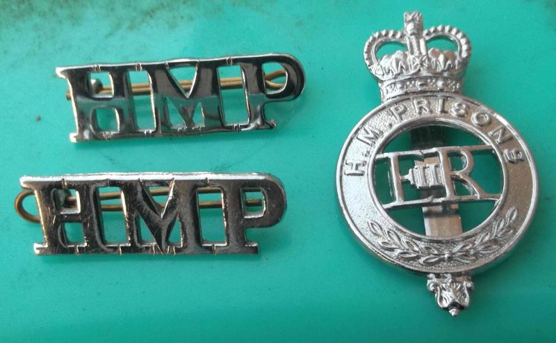 British HMP Cap Badge and Titles EIIR Her Majesties Prison Service
