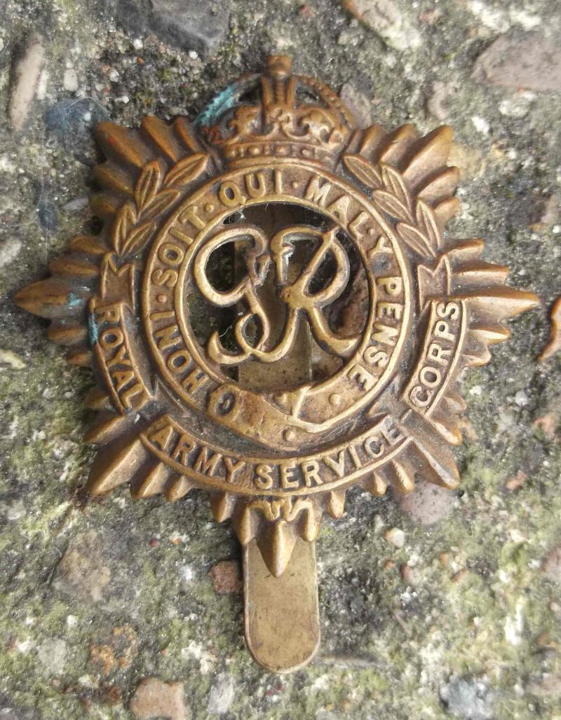 British Royal Army Service Corps RASC GVIR Cap Badge WW2