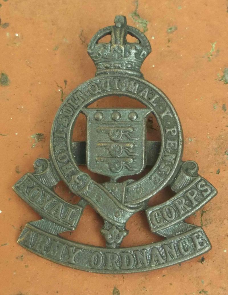 British Army WW2 RAOC Officers Cap Badge Royal Army Ordnance Corps