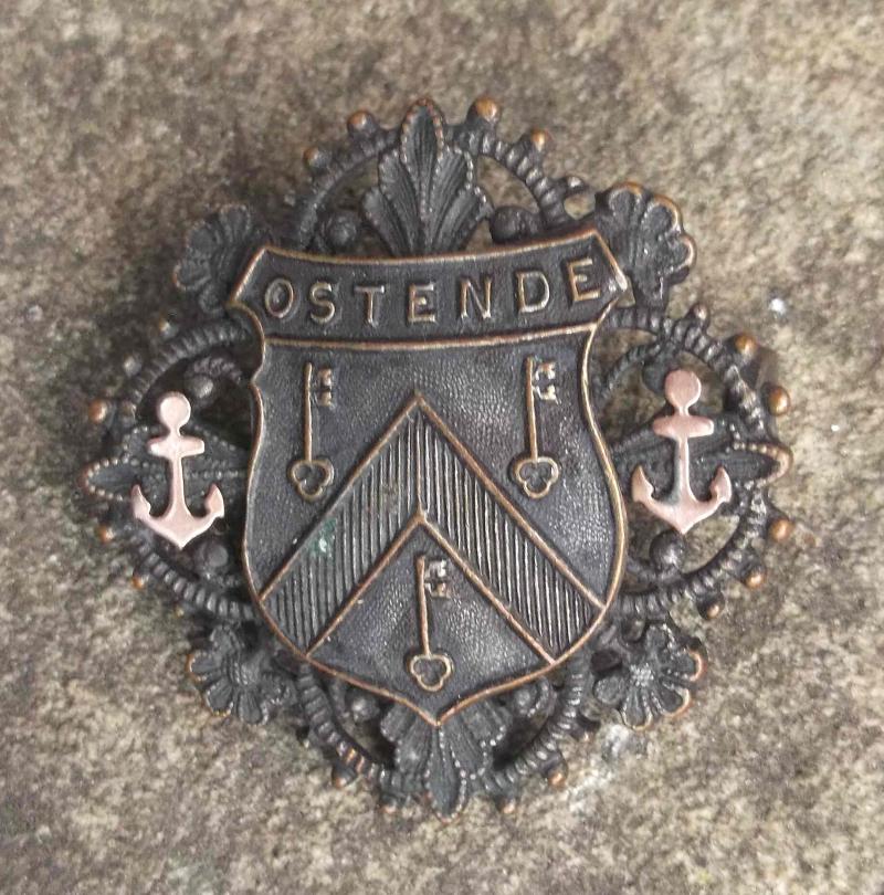 Belgian Ostend Memorial Sweethearts or Veterans Brooch France Oostende